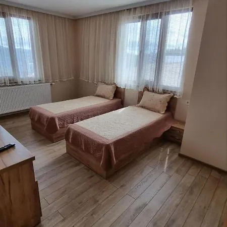 Guest house родопска с.чала *